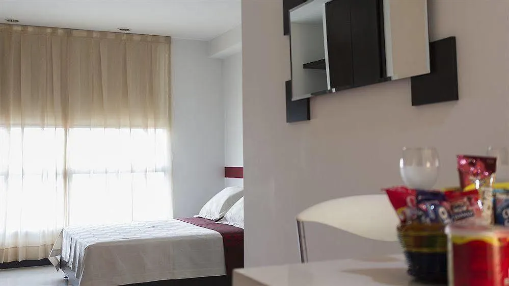 Otel Mare Aparta Suite Salomia